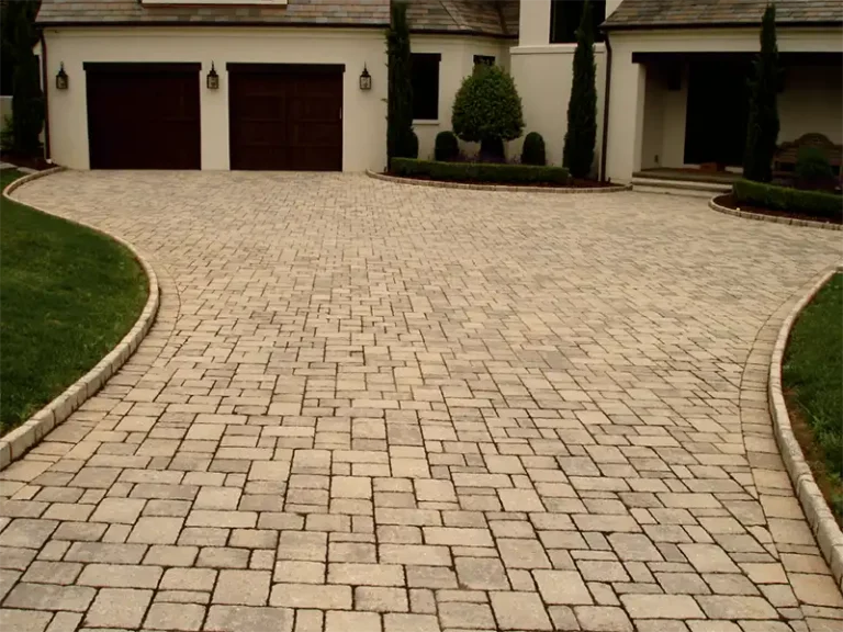 Residential Pavers Driveway Hardscape